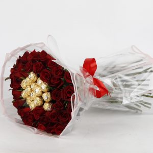 Roses and Rocher Harmony Bouquet