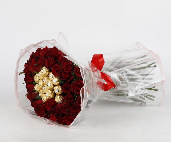 Roses and Rocher Harmony Bouquet